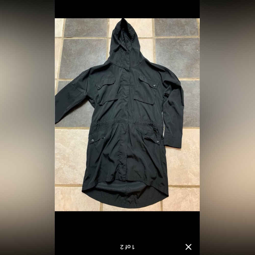 New Bench Black windbreaker water resistant rain jacket